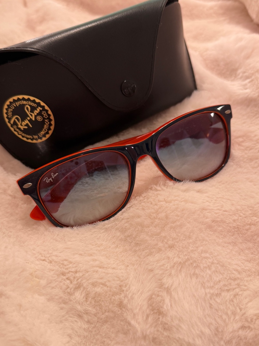 Ray-Ban New Wayfarer Color Mix Sunglasses With Case - Picture 12 of 14